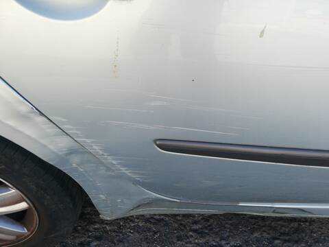 Foto 2ª: Puerta Trasera Derecha Renault Laguna F9Q750 (2004)