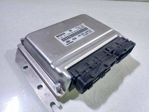 Centralita Motor ECU Kia Sorento 2.5 CRDI EXECUTIVE A) 140CV 103KW