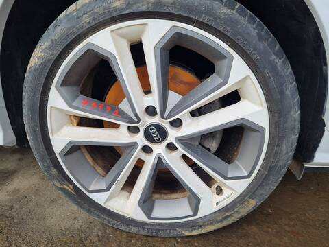 LLanta Chapa Audi Q2 35 TFSI DESIGN 150CV 110KW