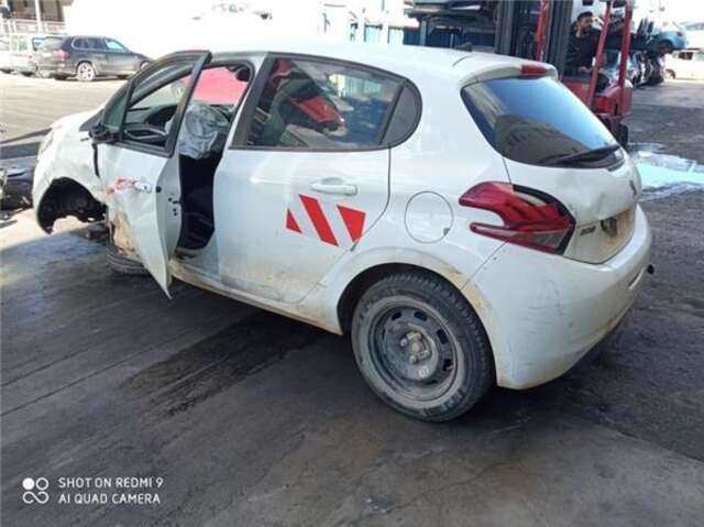 Foto 2ª: Anillo Airbag Peugeot 208 1.2 ACCESS [1.2 LTR. - 60 KW 12V VTI] [HMR]