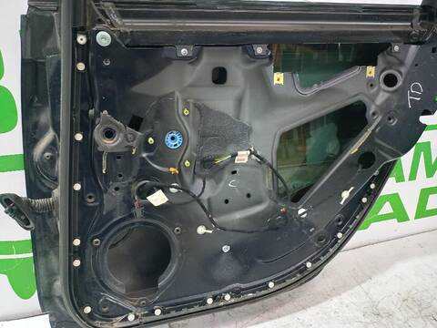 Foto 2ª: Puerta Trasera Derecha Audi A6 2.4 177CV [BDW] (2004)