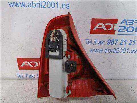 Foto 2ª: Piloto Trasero Derecho Renault Clio 1.2 B/CB0A) 60CV 44KW [G/ D7F G 7] (2004)
