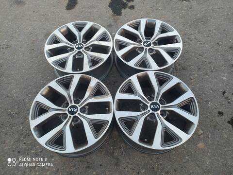 Juego LLantas Kia Sportage DRIVE 4X2 136CV 100KW