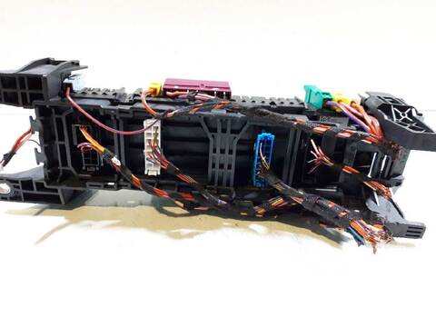 Foto 3ª: Caja Reles Fusibles Mercedes Vito 2.1 CDI CAT 136CV 100KW (2014)