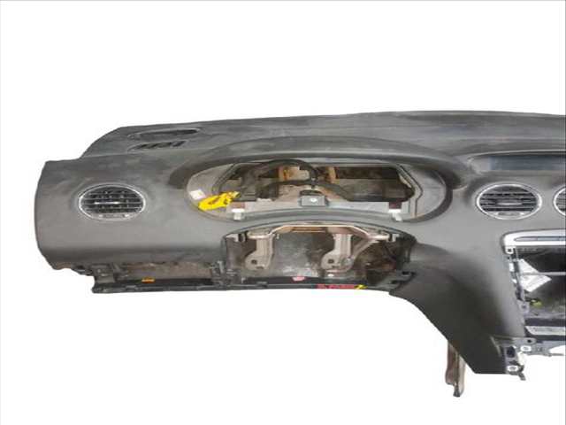 Foto 3ª: Salpicadero Peugeot 308 1.6 HDI 109CV 80KW (2007)