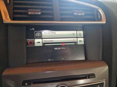 Foto 2ª: Pantalla Multifuncion Citroen C4 FEEL EDITION 99CV 73KW (2016)
