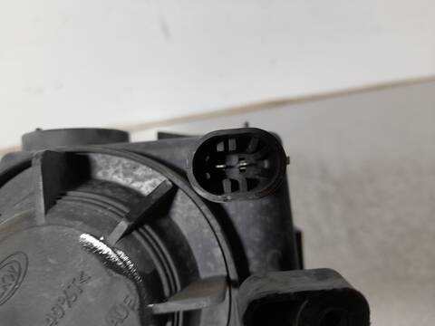 Foto 2ª: Faro Antiniebla Delantero Derecho Opel Vectra CLUB BERLINA 122CV 90KW [Z18XE] (2002)