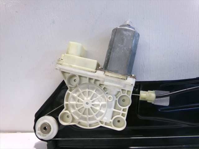 Foto 3ª: Elevalunas Eléctrico Trasero Izquierdo Bmw Serie 7 730 3.0 D E65 RESTILING 2005-2008 [306D3] (2005)