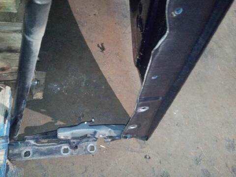 Foto 4ª: Capot Mercedes Clase E 180 E 500 211.072) BERLINA 388CV 285KW [M273962] (2006)