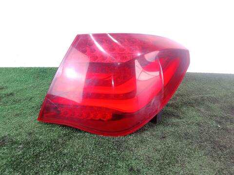 Piloto Trasero Derecho Bmw Serie 7 730 D F01 F02 F03 F04)