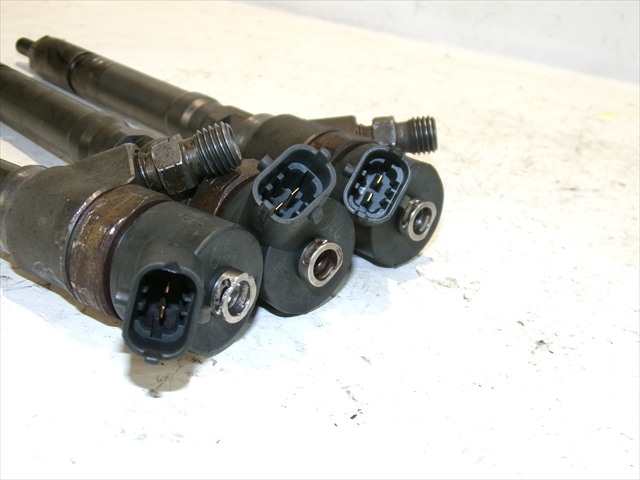 Foto 4ª: Inyectores Hyundai Matrix 1.5 CRDI 2001-2008 [D3EA] (2002)