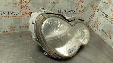 Foto 3ª: Faro Derecho Mercedes Clase C 160 180 COMPRESSOR 203.046) BERLINA 143CV 105KW [M271946] (2004)