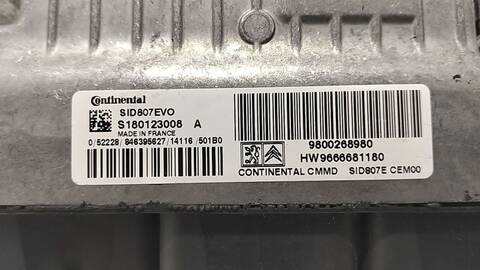 Foto 2ª: Centralita Motor ECU Peugeot 5008 1.6 E 114CV [9H05] (2009)