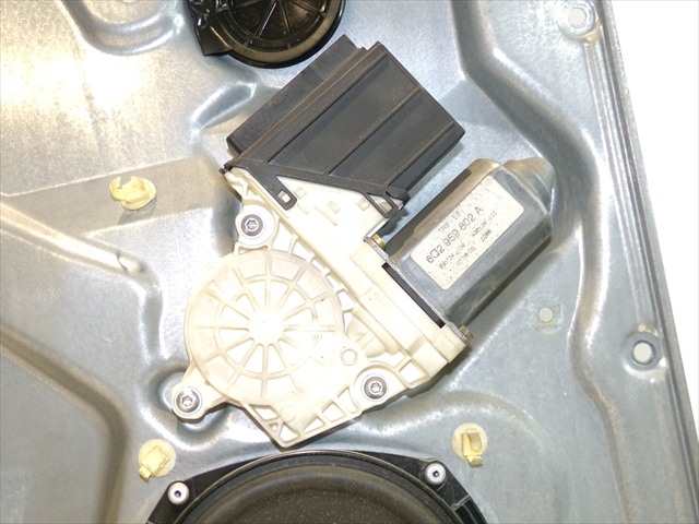 Foto 3ª: Elevalunas Eléctrico Delantero Izquierdo Seat Ibiza 1.4 G MODELO 6L, 2002-2008 [BBZ] (2002)