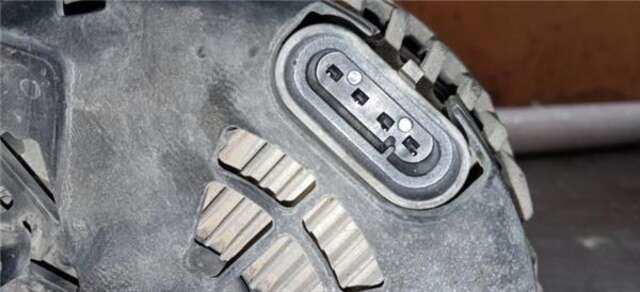 Foto 3ª: Alternador Ssangyong Kyron 2.0 200 XDI [2.0 LTR. - 104 KW TD-KAT]