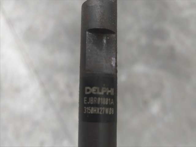 Foto 2ª: Inyectores Renault Megane 1.5 DCI [D/ K9KF7] (2005)
