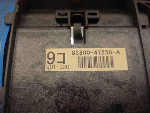 Foto 2ª: Cuadro de Instrumentos Toyota Prius 1.5 CAT 78CV 57KW [1NZ] (1950)