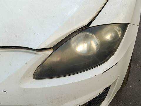Faro Izquierdo Seat Leon CAYC