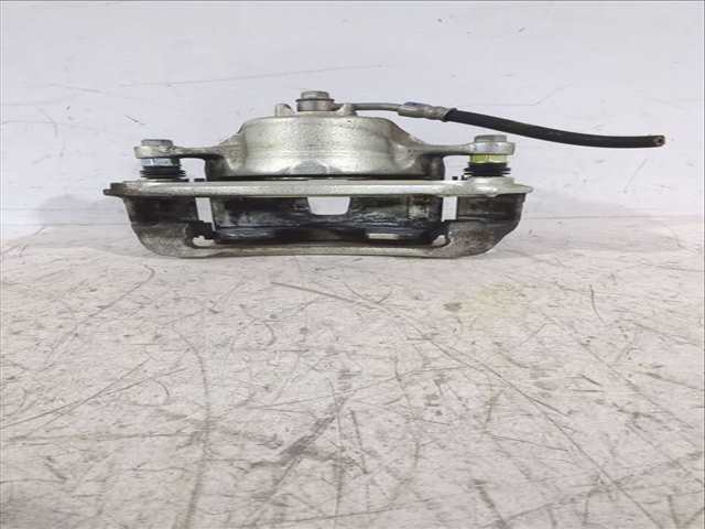 Foto 2ª: Pinza Freno Delantera Derecho Kia Stonic 1.0 T-GDI 101CV 74KW [G3LC,G3LE] (2023)