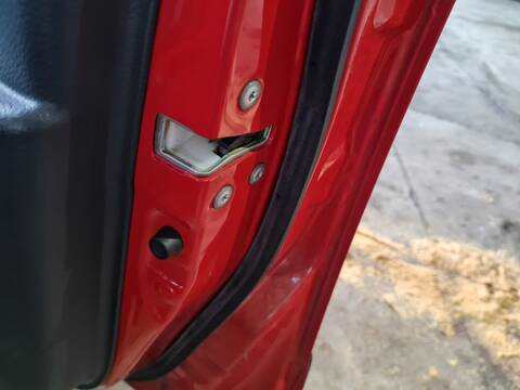 Cerradura Puerta Delantera Derecha Fiat Sedici 1.9 8V MULTIJET DYNAMIC 120CV 88KW