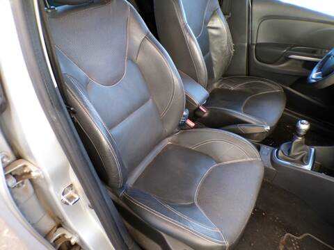 Asiento Delantero Derecho Renault Clio H4B4