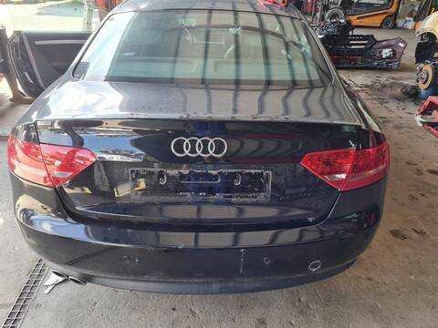 Portón Audi A5 2.0 TFSI 132KW) COUPE 180CV