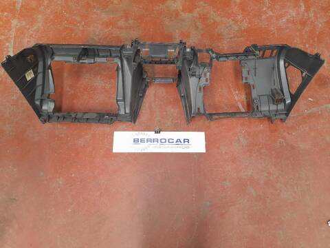 Foto 2ª: Salpicadero Toyota Verso 2.2 D-CAT 177CV [D/ 2AD-FHV] (2004)