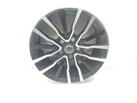 LLanta Aleacion Volvo V40 MOMENTUM