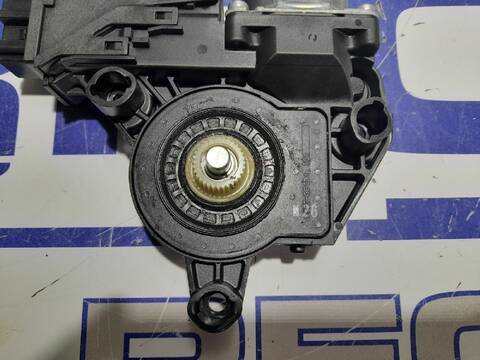 Foto 3ª: Elevalunas Eléctrico Trasero Derecho Seat Exeo 2.0 TDI 143CV [CAGA] (2008)