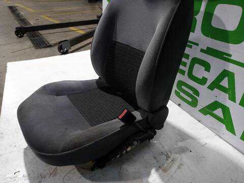 Foto 2ª: Asiento Delantero Derecho Citroen Xsara 1.6 16V SATISFACTION 109CV [NFUTU5JP4] (1997)