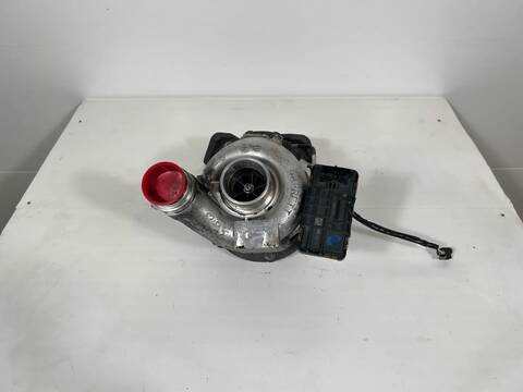 Turbocompresor Mercedes Clase E 180 C207 3 0 D 265 CV 195KW