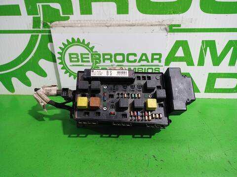 Caja Reles Fusibles Opel Astra ELEGANCE BERLINA 101CV 74KW