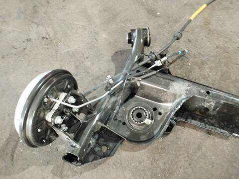 Foto 3ª: Puente Trasero Renault Clio 1.0 LPG B7MT) 91CV 67KW [H4D470] (2024)