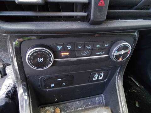 Foto 3ª: Mando Climatizador Ford EcoSport COOL CONNECT 125CV 92KW [M1JU] (2021)
