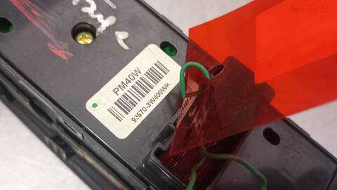 Foto 4ª: Botonera Elevalunas Kia Sportage VERSION INDEFINIDA (2010)