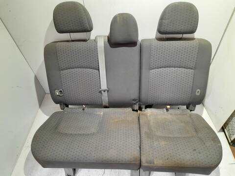Asientos Traseros Kia Carens 2.0 TD CAT 113CV 83KW