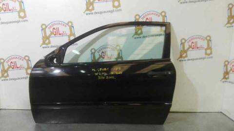 Foto 1ª: Puerta Delantera Izquierda Mercedes Clase C 160 W203) BERLINA 220 CDI 203.006) [611962] (2000)