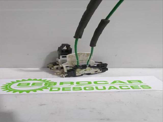 Foto 3ª: Cerradura Puerta Delantera Izquierda Hyundai i30 1.6 CRDI 90CV [D4FB] (2007)