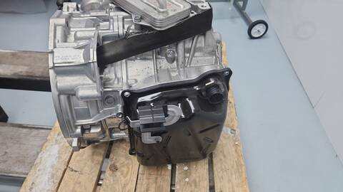 Foto 3ª: Caja Cambios Automatica Volkswagen Tiguan 2.0 TSI 4MOTION 204CV 150KW AUT. [DNNE] (2025)