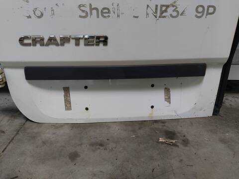 Foto 3ª: Puerta Trasera Izquierda Volkswagen Crafter 136 CV 100KW [CKTC CKT] (2016)