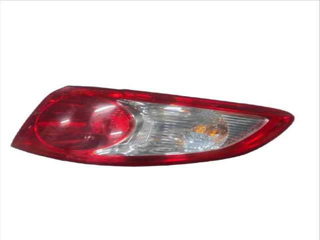 Foto 3ª: Piloto Trasero Derecho Hyundai Santa Fe 2.2 CRDI GLS 4X4 150CV (2005)