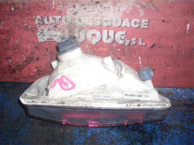Foto 3ª: Faro Antiniebla Delantero Izquierdo Ford Focus 1.8 TDCI [F9DA]