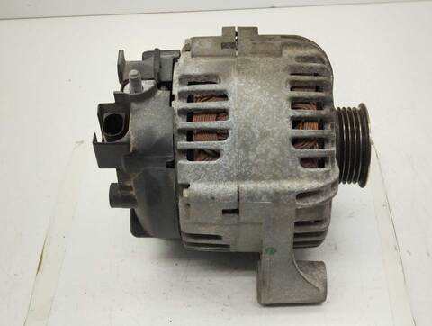 Foto 3ª: Alternador Toyota Rav4 ADVANCE 143CV 105KW [N47C20A] (2015)