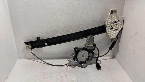 Foto 2ª: Elevalunas Manual Trasero Derecho Chevrolet Captiva 2.0 VCDI LT 150CV (2006)