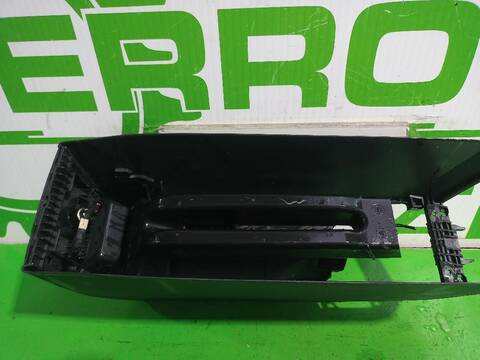 Foto 2ª: Consola Central Opel Zafira COSMO 120CV [Z19DT] (2005)