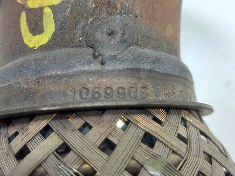 Foto 2ª: Tubo de Escape Kia Carens G4FD (2015)