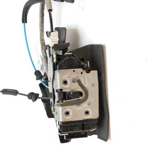 Foto 2ª: Cerradura Puerta Trasera Izquierda Mercedes Clase C 160 C 220 CDI 204.002) (2007)