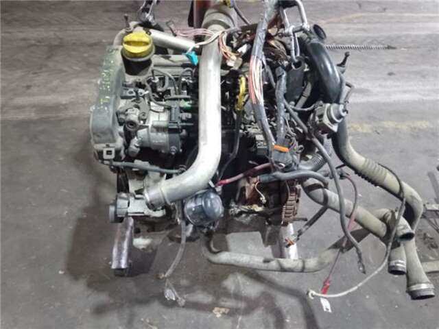 Foto 3ª: Motor Completo Renault Megane 1.5 AUTHENTIQUE [1.5 LTR. - 74 KW DCI DIESEL] II GRANDTOUR (2003-_) [K9K F7]