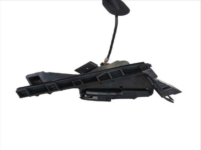 Foto 3ª: Cerradura Puerta Trasera Izquierda Ford Focus 1.5 TDCI (2010)