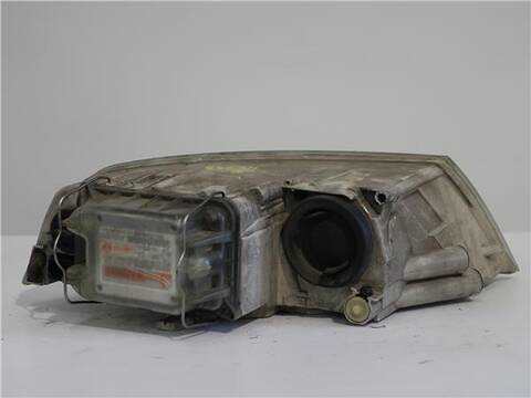 Foto 2ª: Faro Izquierdo Skoda Octavia 2.0 TDI 16V BERLINA 140CV 103KW [BKD] (2005)